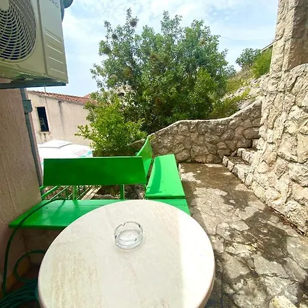 Bistro More, Drage Apartman Biograd Na Moru